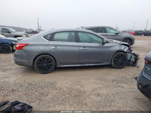 Nissan Sentra Sr Turbo Image 10