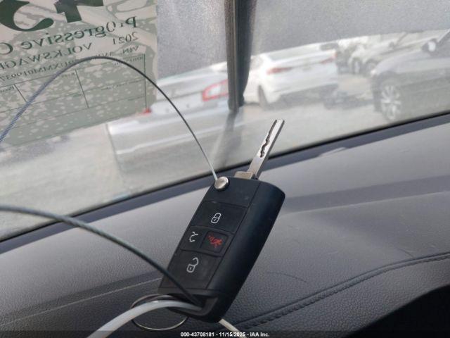 Volkswagen Jetta Image 8