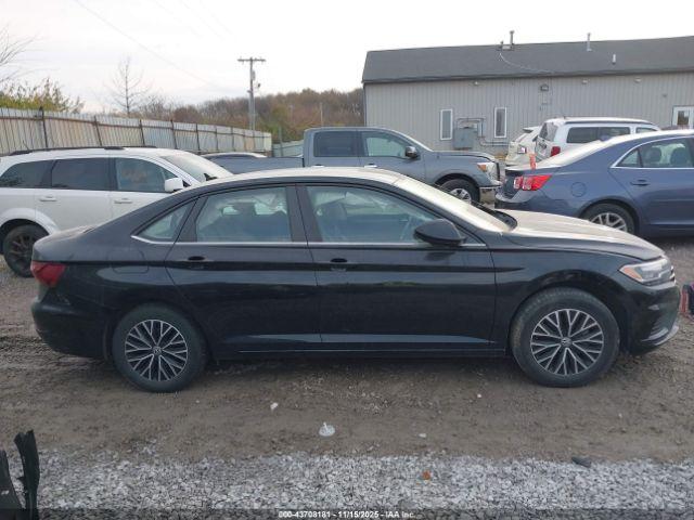 Volkswagen Jetta Image 7