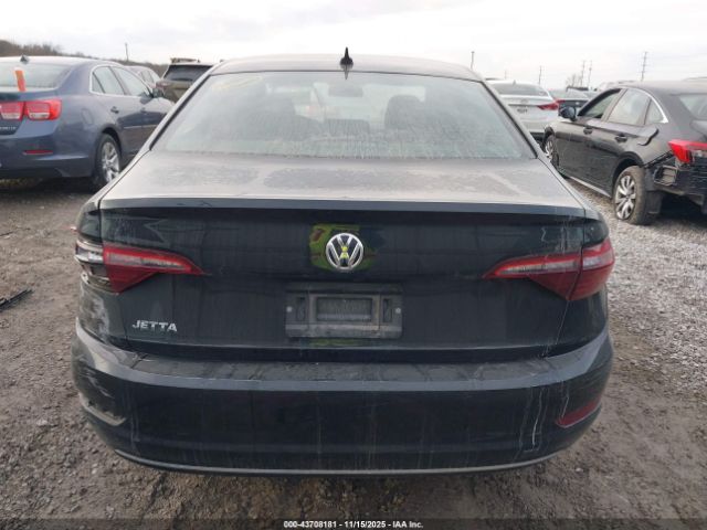 Volkswagen Jetta Image 11