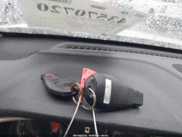 Jeep Cherokee Latitude Image 17