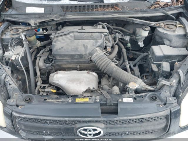 Toyota RAV4 Image 10