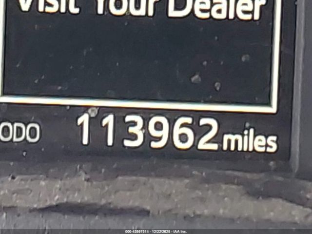 Toyota Corolla Se Image 14