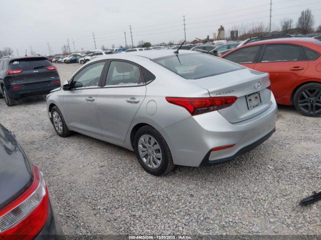 Hyundai ACCENT Se Image 13