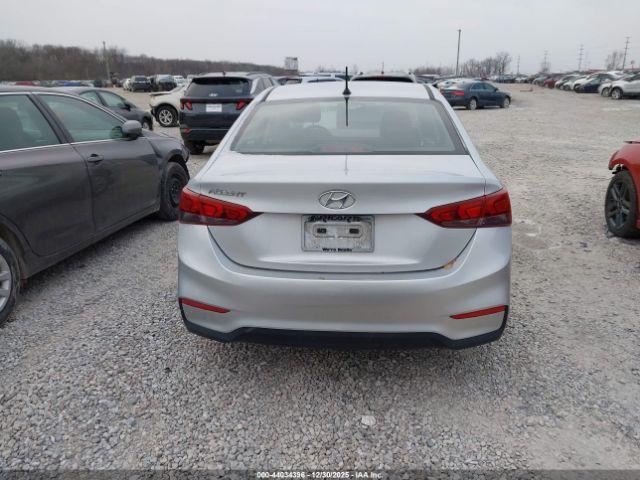 Hyundai ACCENT Se Image 6