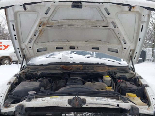 Dodge Ram 3500 Image 13