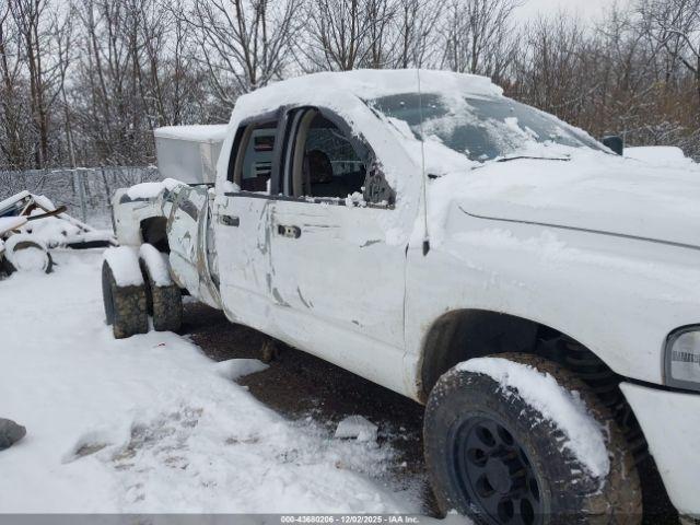 Dodge Ram 3500 Image 9