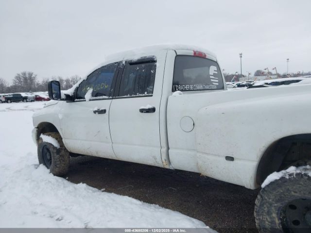 Dodge Ram 3500 Image 2