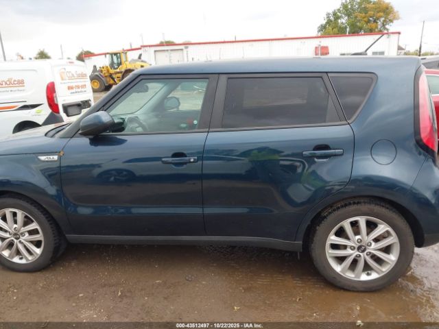 Kia Soul + Image 3
