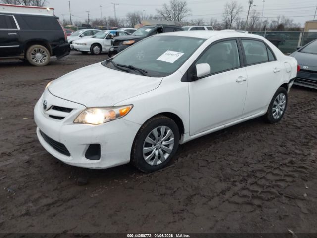 Toyota Corolla Le Image 8