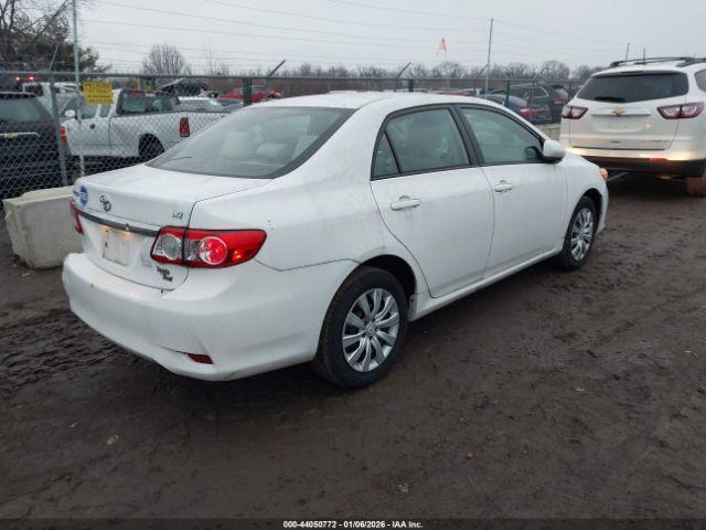 Toyota Corolla Le Image 11
