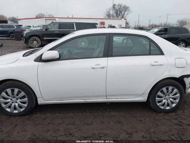 Toyota Corolla Le Image 4