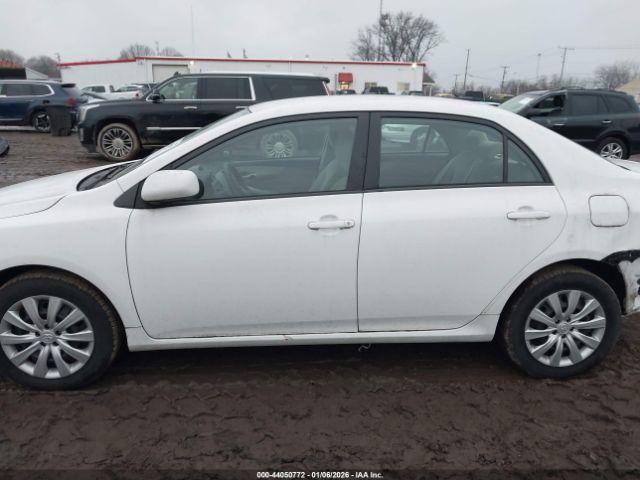 Toyota Corolla Le Image 4