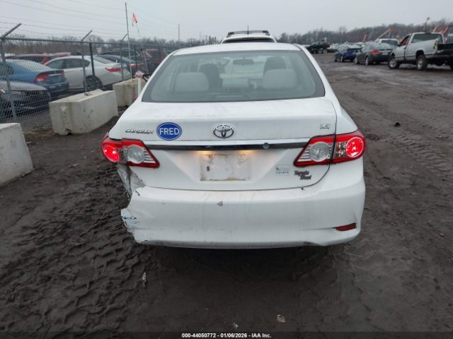 Toyota Corolla Le Image 6