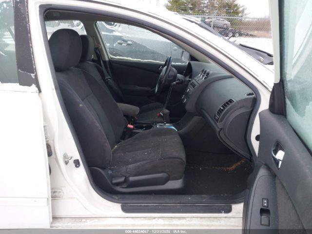 Nissan Altima 2.5 S Image 7