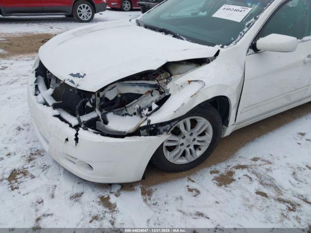 Nissan Altima 2.5 S Image 5