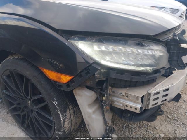 Honda Civic Sport Touring Image 3