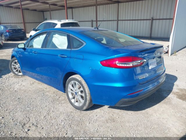 Ford Fusion Titanium Image 9
