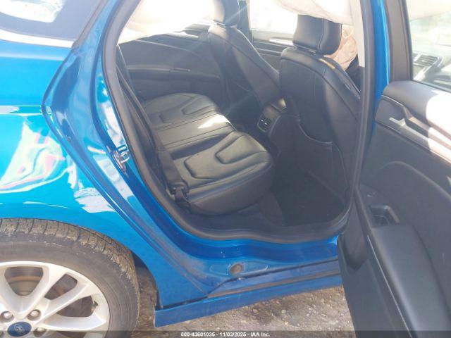 Ford Fusion Titanium Image 15