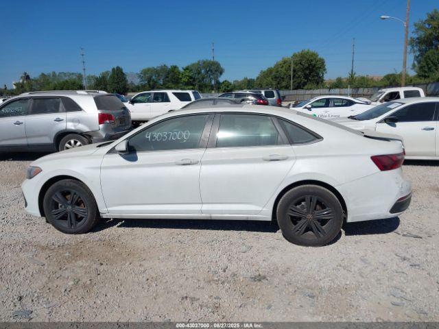 Volkswagen Jetta 1.5t Se Image 10