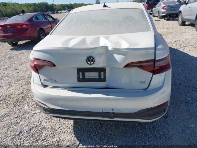 Volkswagen Jetta 1.5t Se Image 14