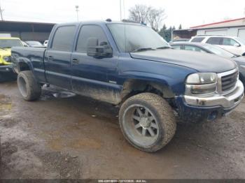  Salvage GMC Sierra 2500