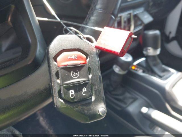 Jeep Wrangler 4-door Sport S 4x4 Image 13