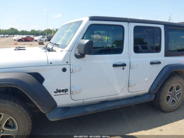 Jeep Wrangler 4-door Sport S 4x4 Image 8